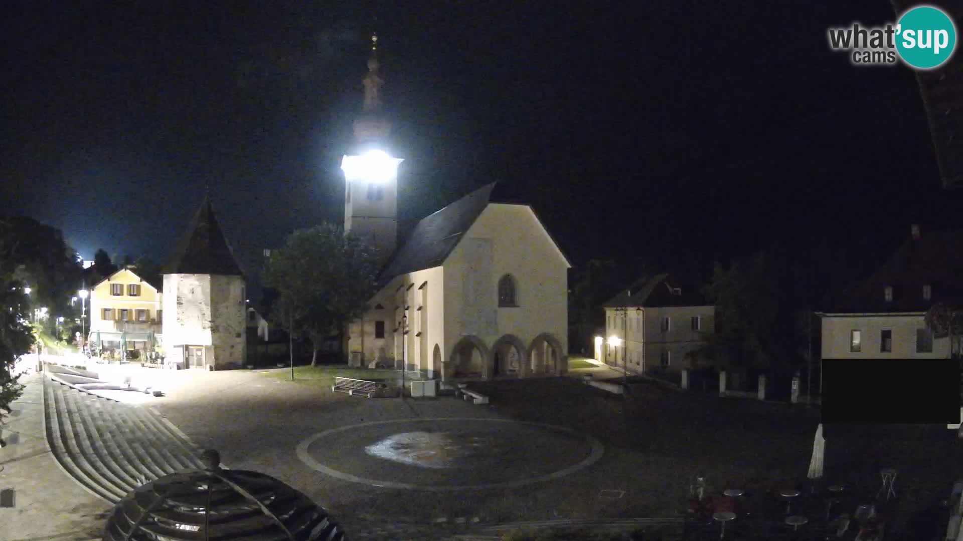 Tarvis – Platz Unità / Kirche SS.Pietro und Paolo Apostoli
