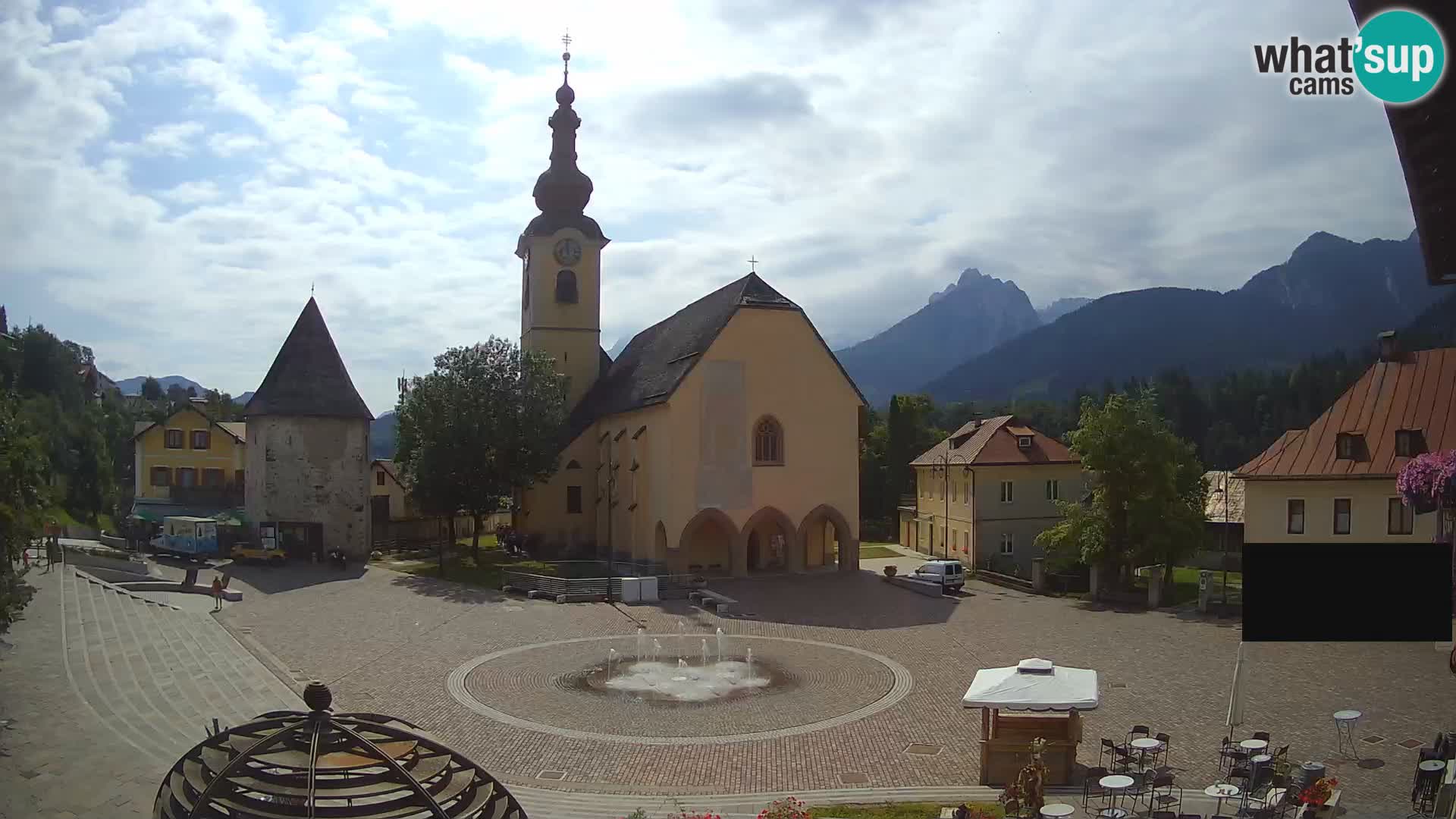 Tarvisio – Piazza Unità / Parrocchia SS.Pietro e Paolo Apostoli