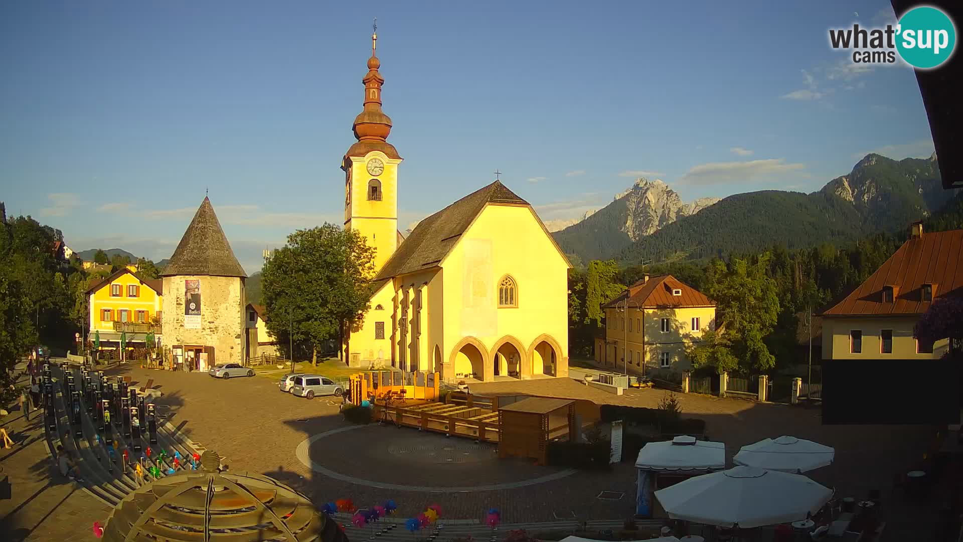 Tarvisio – carré Unità / église SS.Pietro e Paolo Apostoli