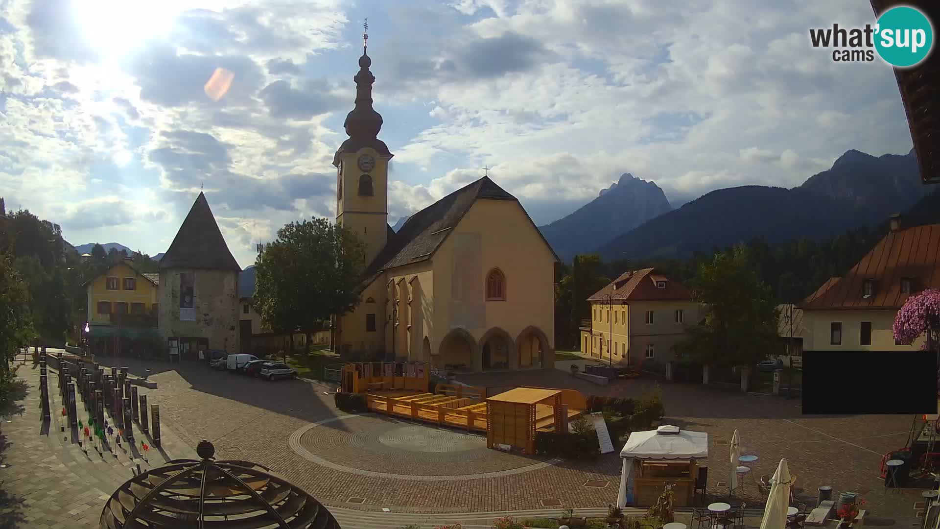 Tarvis – Platz Unità / Kirche SS.Pietro und Paolo Apostoli