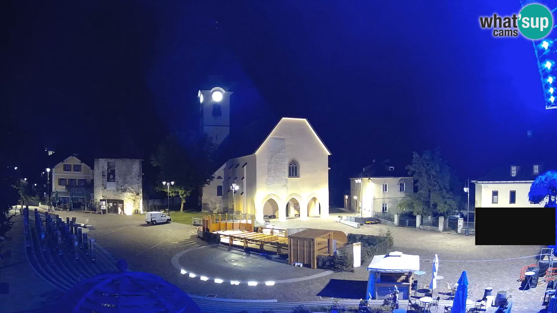 Tarvisio – carré Unità / église SS.Pietro e Paolo Apostoli