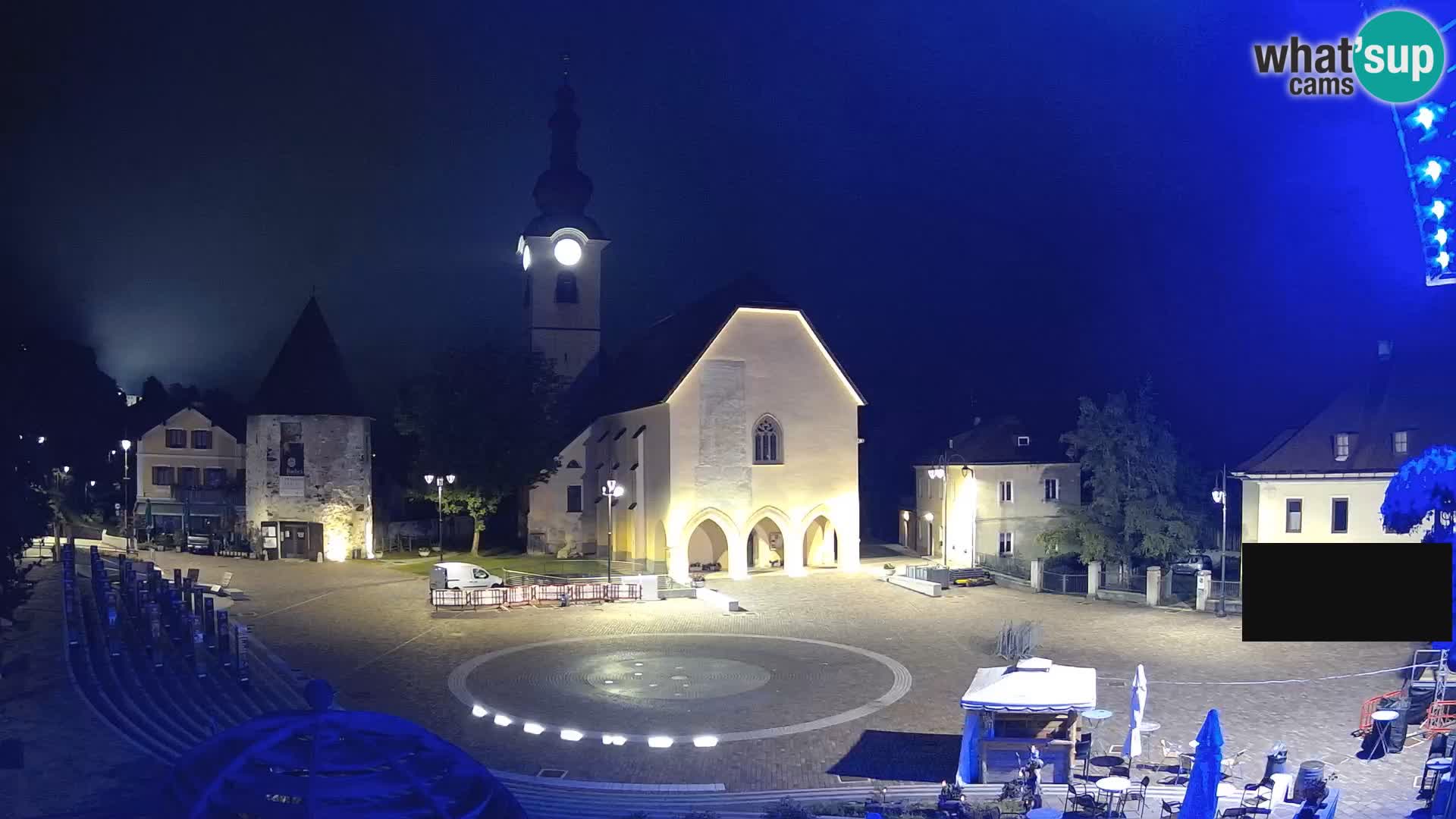 Tarvisio – carré Unità / église SS.Pietro e Paolo Apostoli