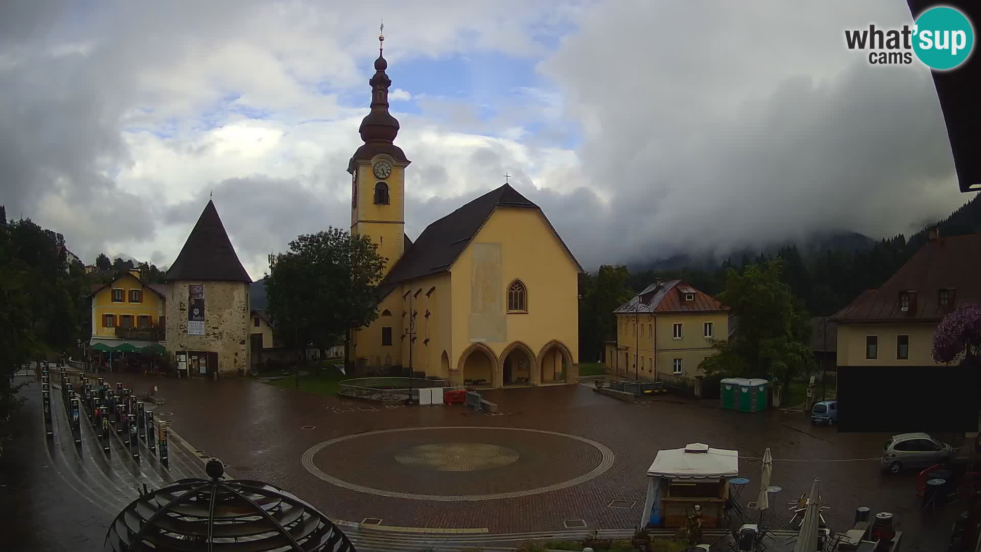 Tarvisio –  Unità Square / SS.Pietro and Paolo Apostoli Church