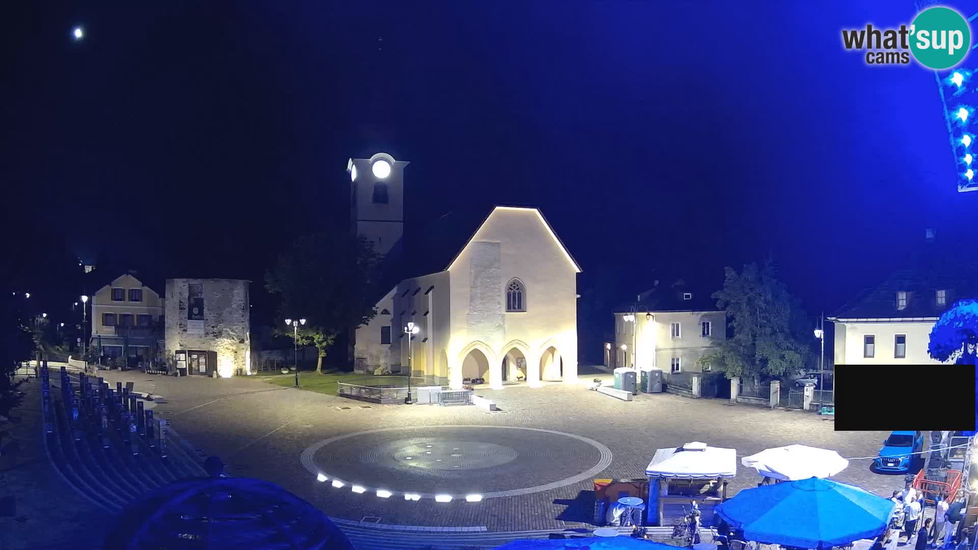 Tarvis – Platz Unità / Kirche SS.Pietro und Paolo Apostoli