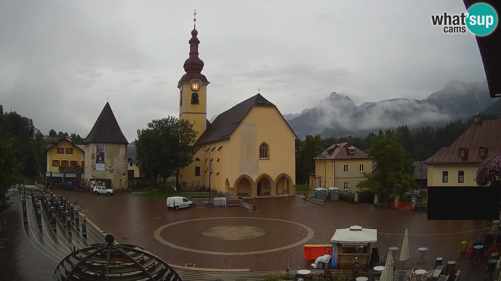 Tarvisio –  Unità Square / SS.Pietro and Paolo Apostoli Church