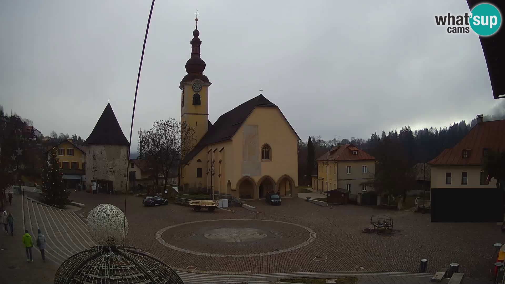 Trbiž – trg Unità / crkva SS.Pietro in Paolo Apostoli