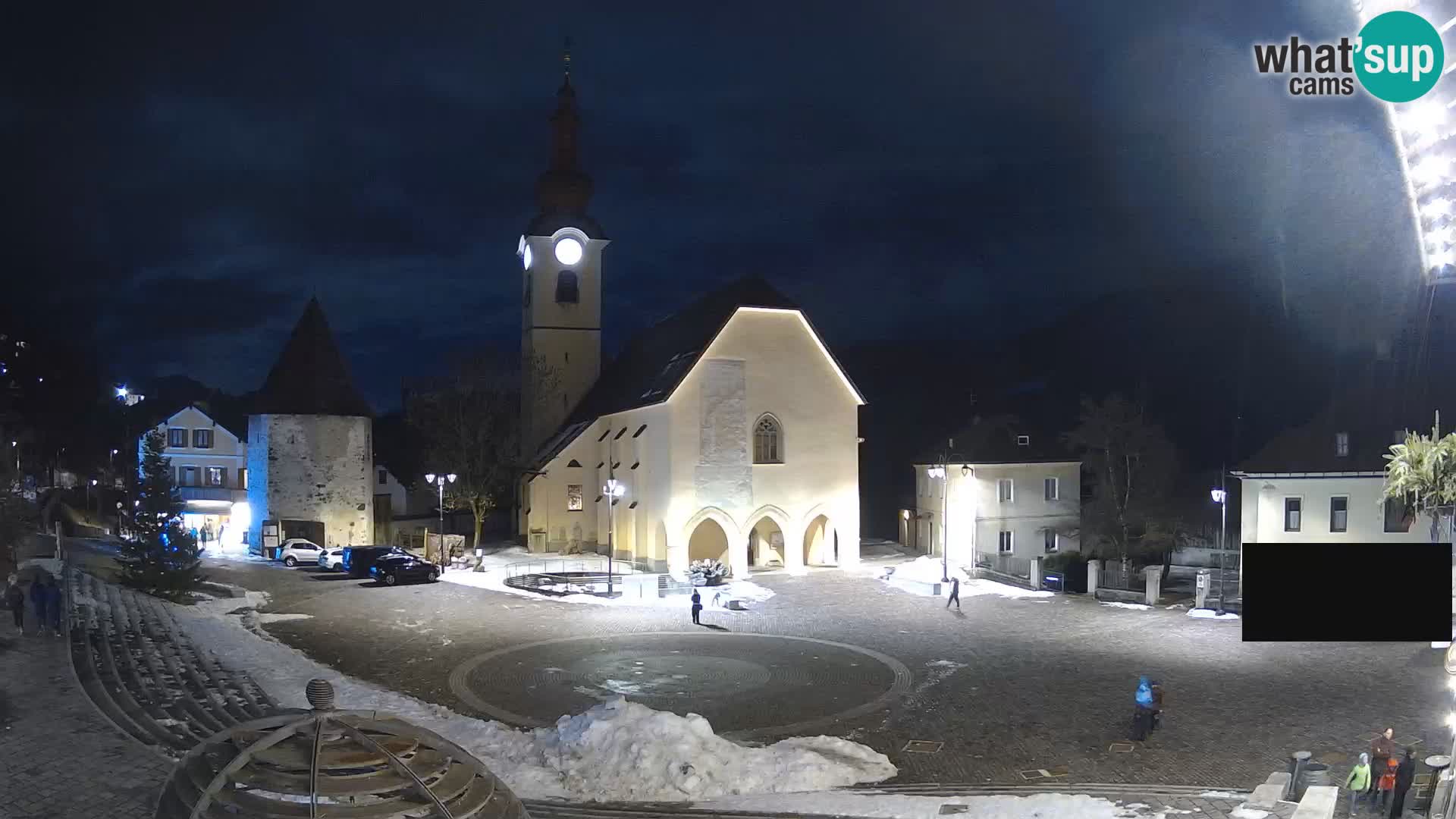 Tarvisio – plaza Unità / Iglesia SS.Pietro e Paolo Apostoli
