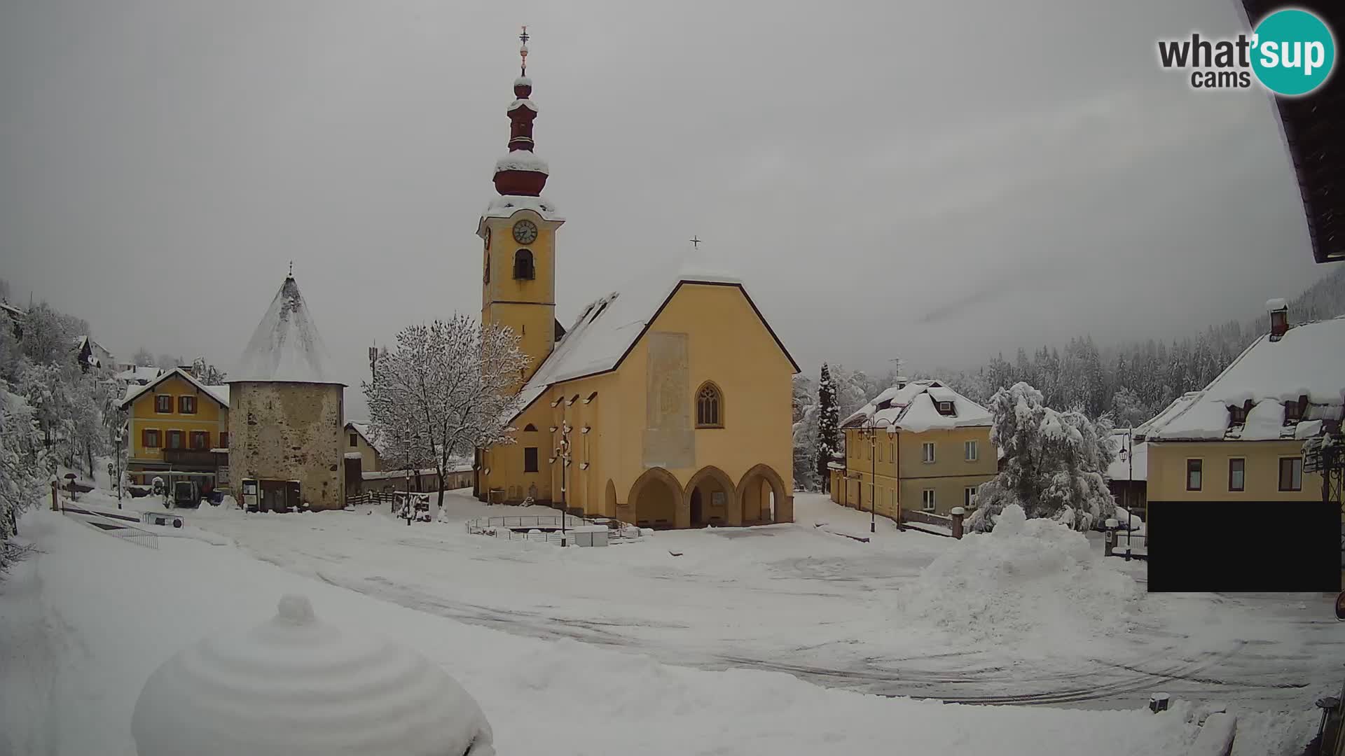 Tarvisio – Piazza Unità / Parrocchia SS.Pietro e Paolo Apostoli