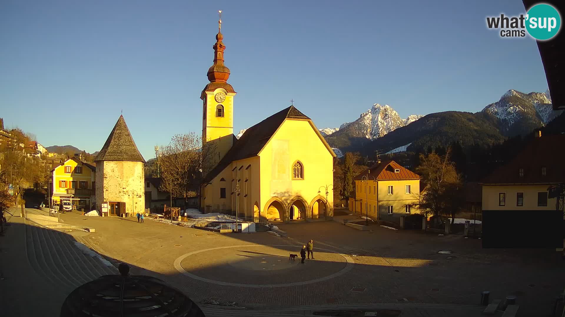 Trbiž – trg Unità / crkva SS.Pietro in Paolo Apostoli