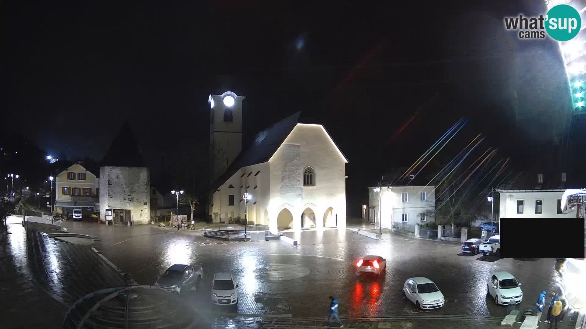 Trbiž – trg Unità / cerkev SS.Pietro in Paolo Apostoli