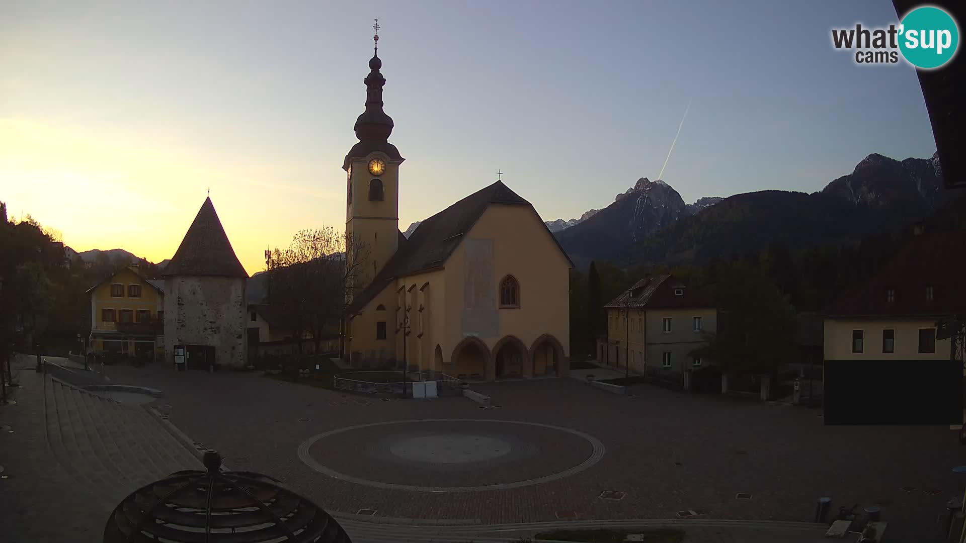 Tarvisio – carré Unità / église SS.Pietro e Paolo Apostoli