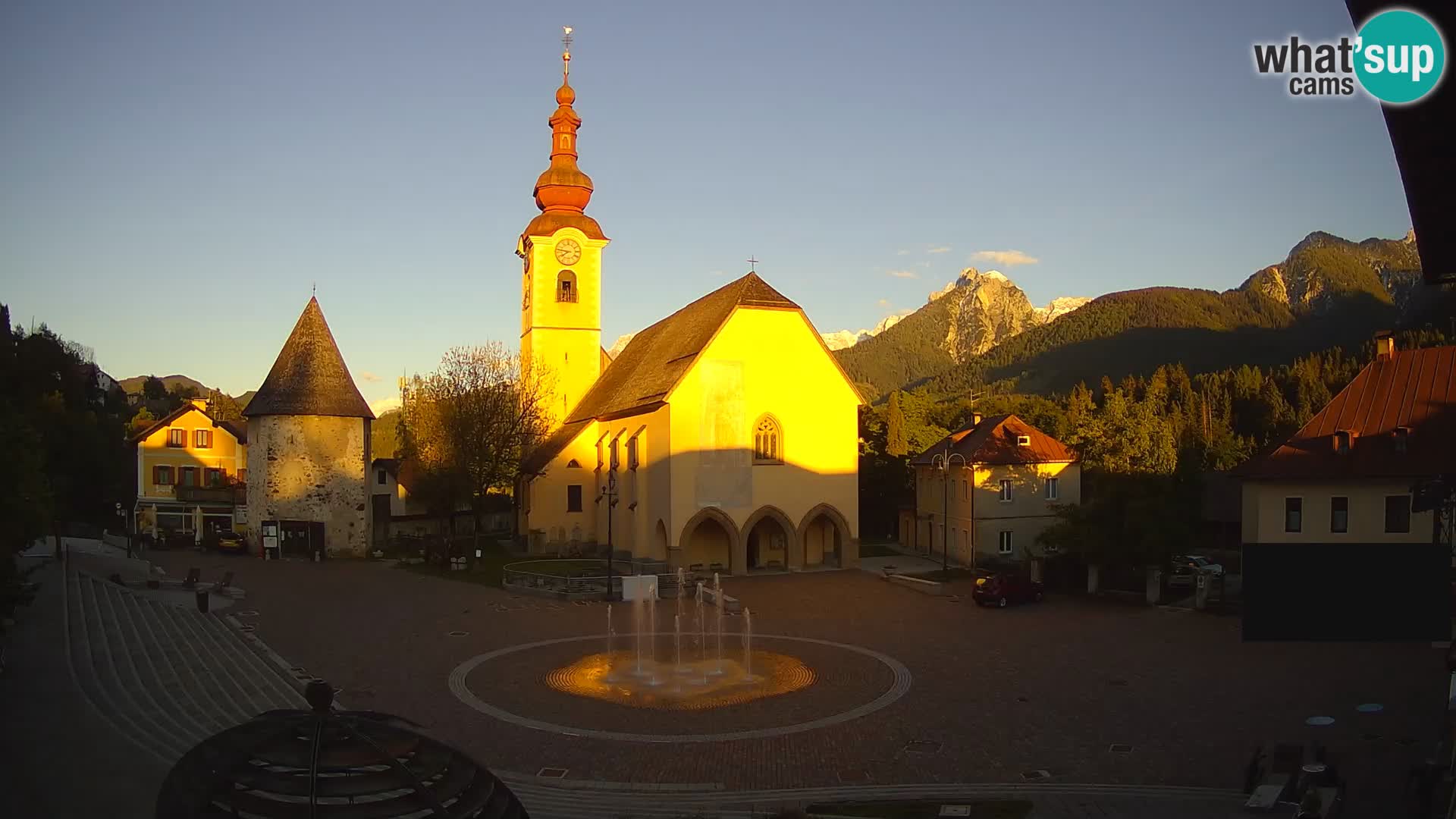 Tarvisio –  Unità Square / SS.Pietro and Paolo Apostoli Church
