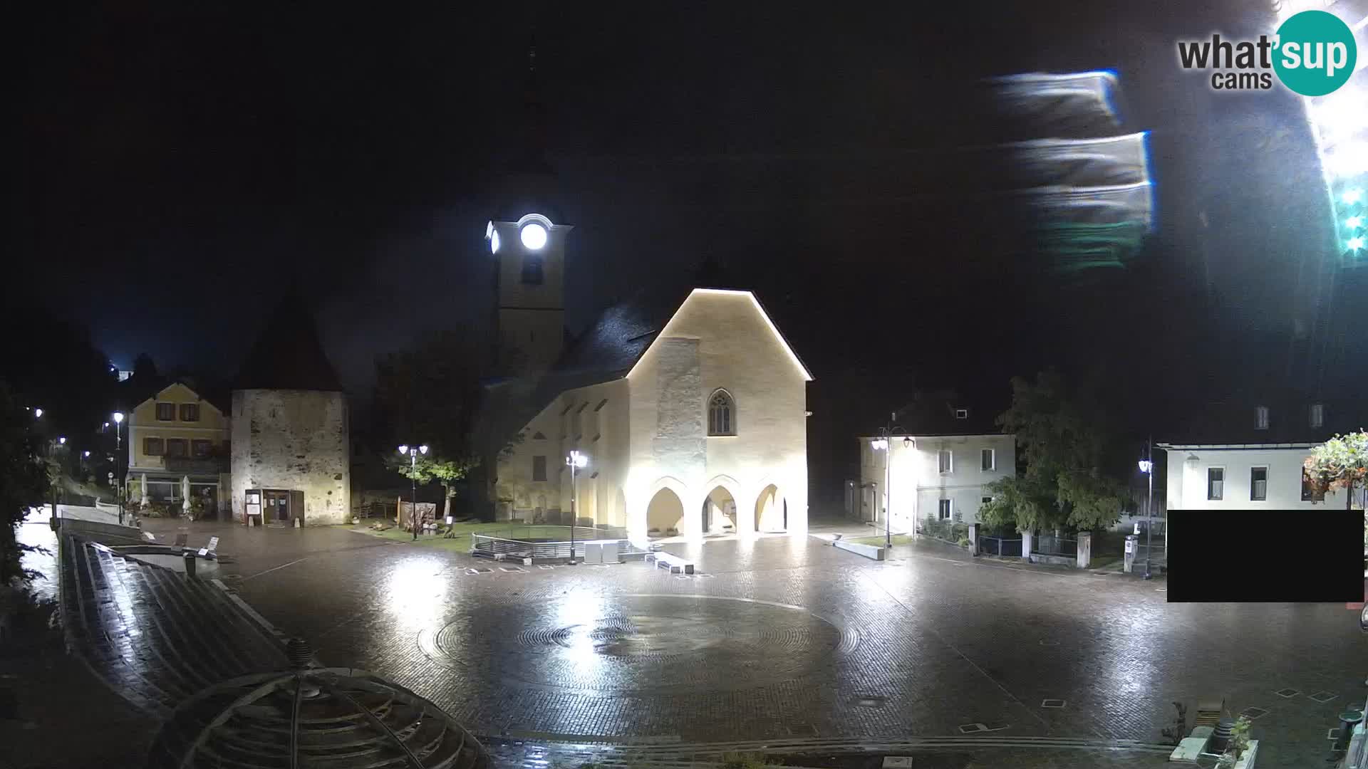 Tarvisio – plaza Unità / Iglesia SS.Pietro e Paolo Apostoli
