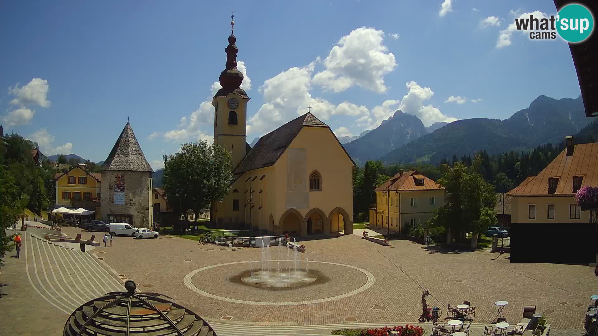 Tarvisio – Piazza Unità / Parrocchia SS.Pietro e Paolo Apostoli