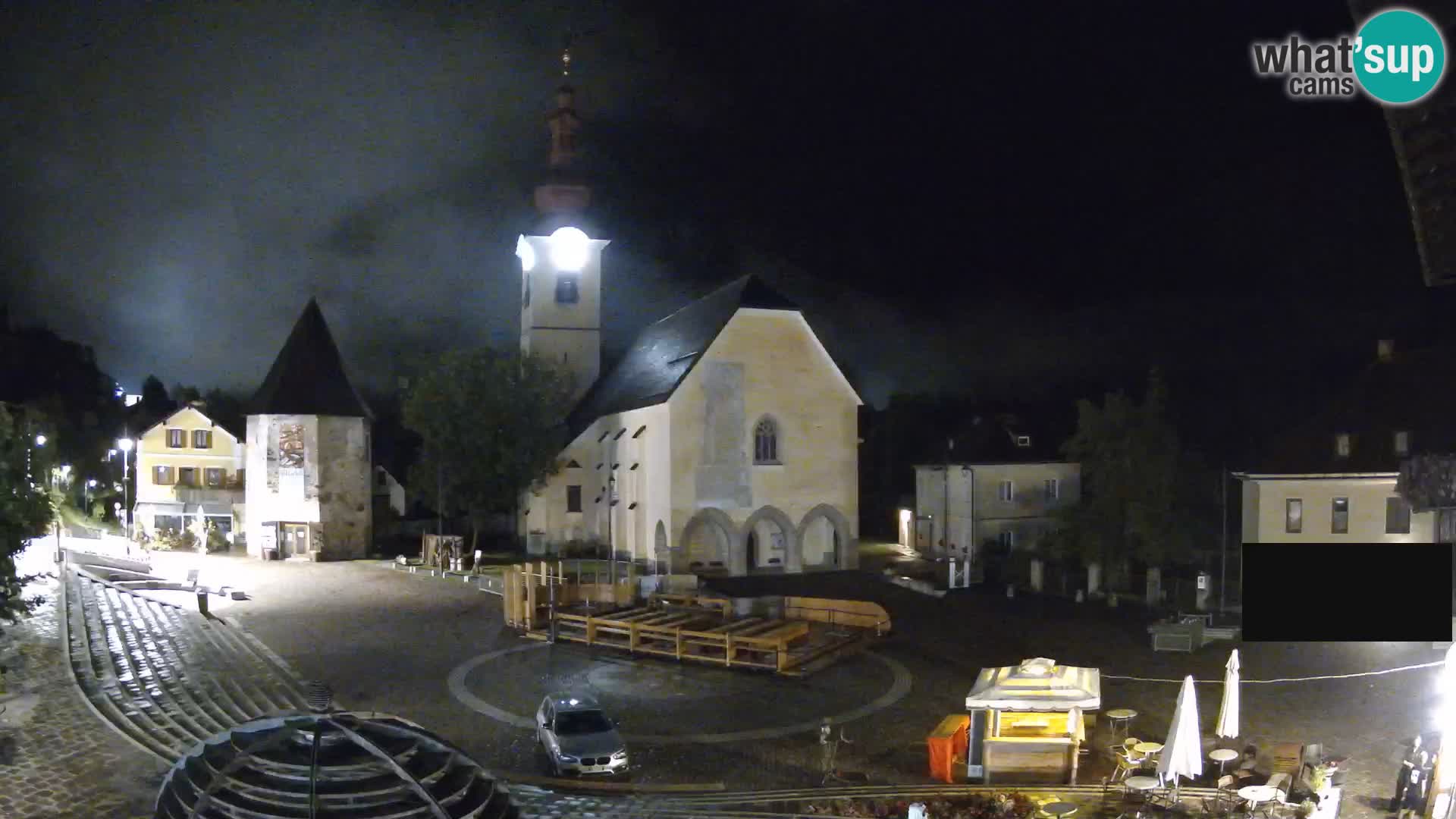 Tarvisio – carré Unità / église SS.Pietro e Paolo Apostoli