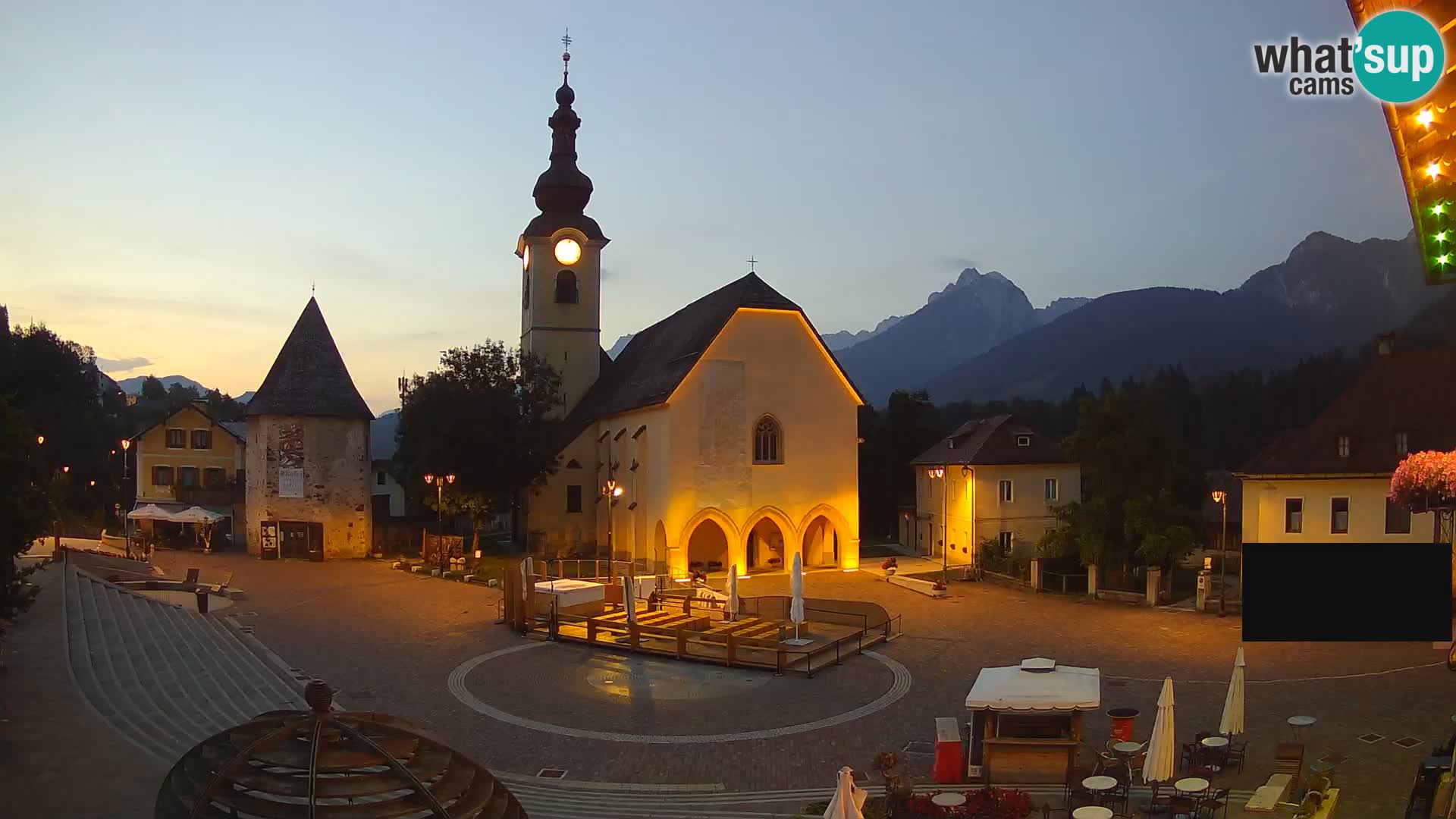 Tarvisio –  Unità Square / SS.Pietro and Paolo Apostoli Church
