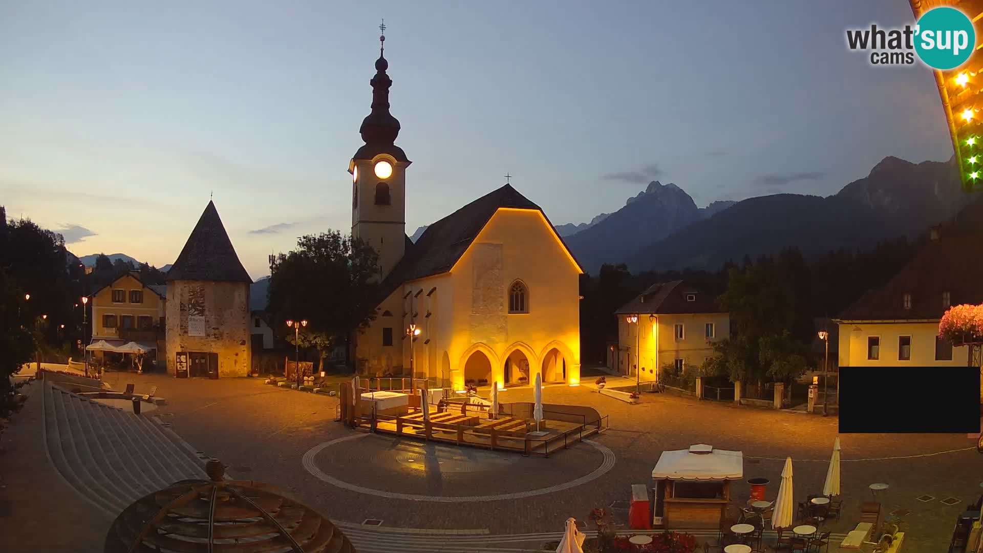 Tarvisio – Piazza Unità / Parrocchia SS.Pietro e Paolo Apostoli