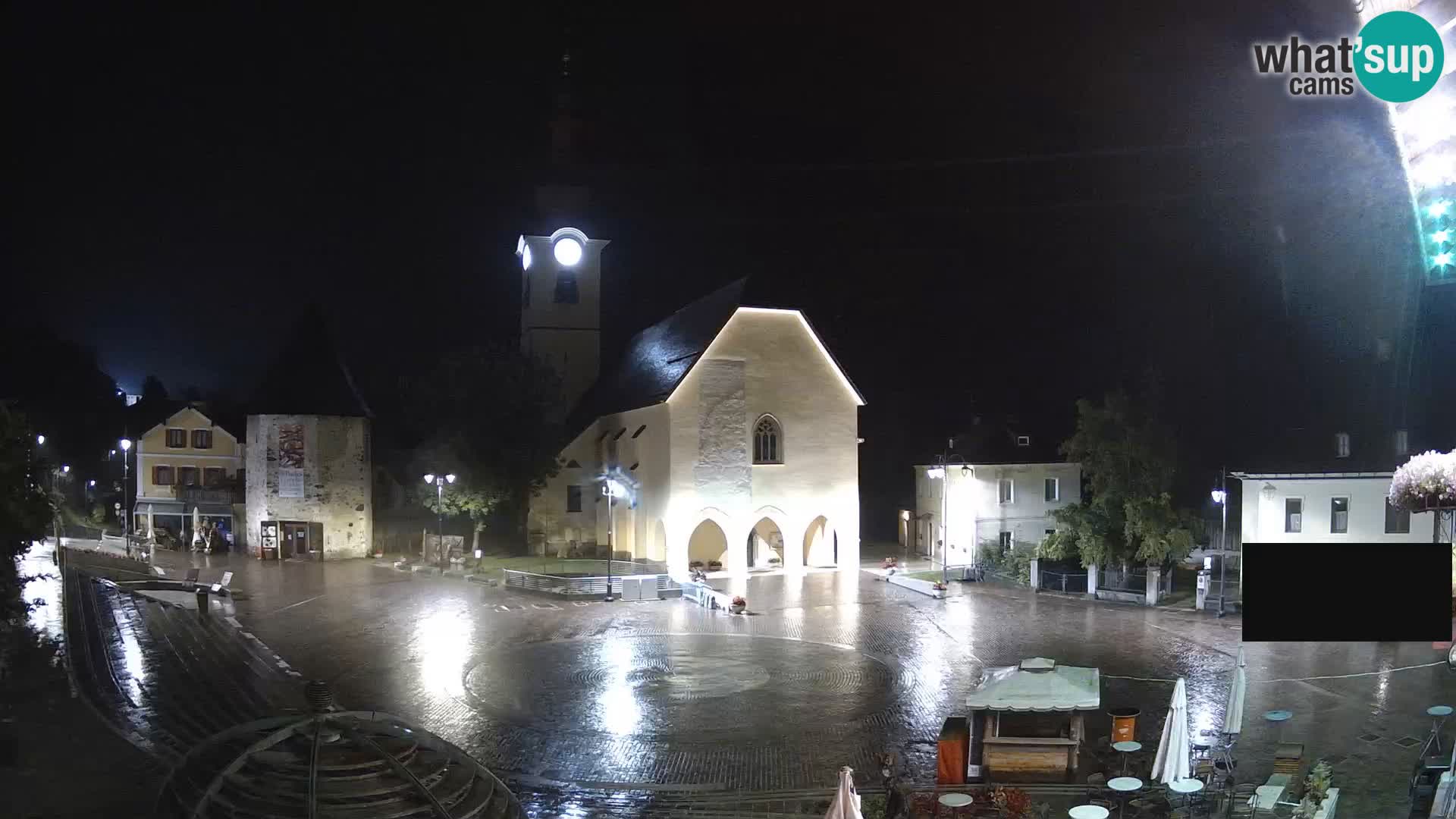 Tarvisio – carré Unità / église SS.Pietro e Paolo Apostoli