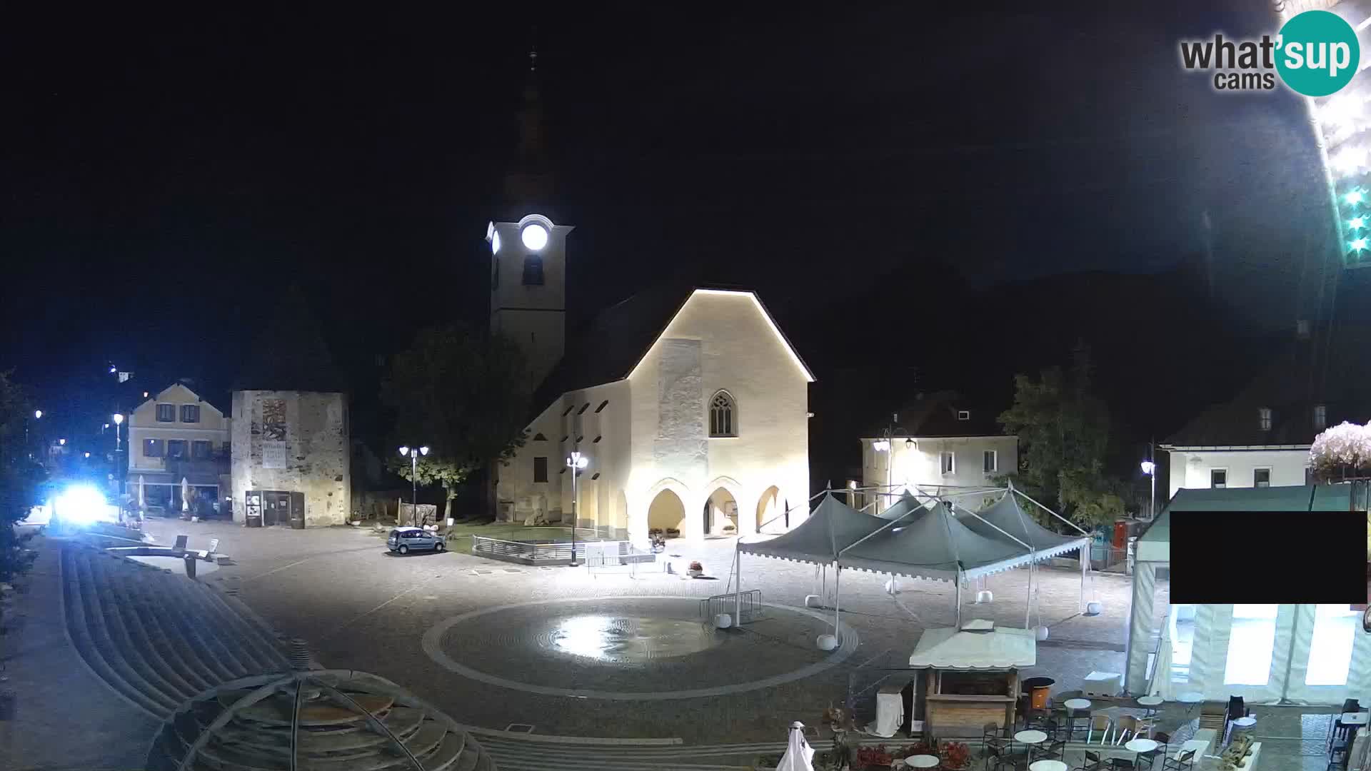 Tarvisio – carré Unità / église SS.Pietro e Paolo Apostoli