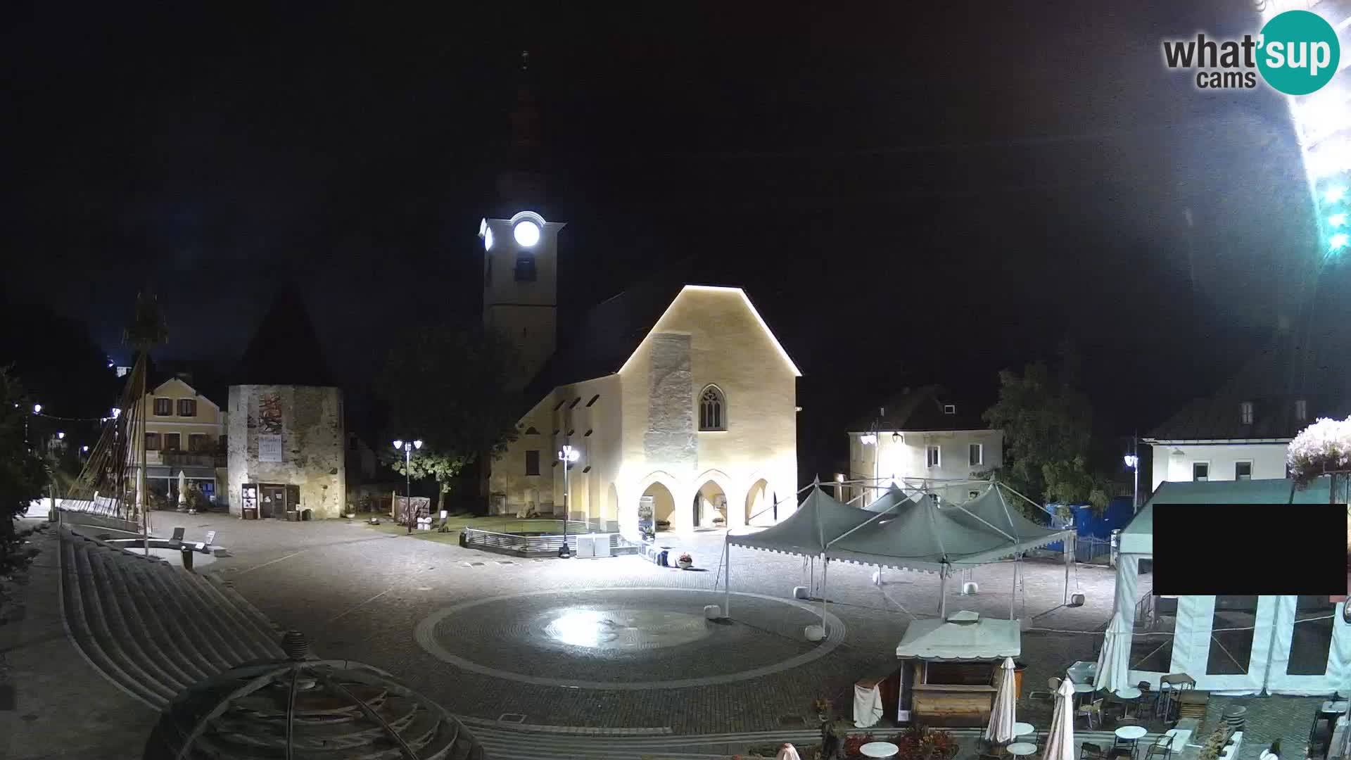 Tarvisio – carré Unità / église SS.Pietro e Paolo Apostoli