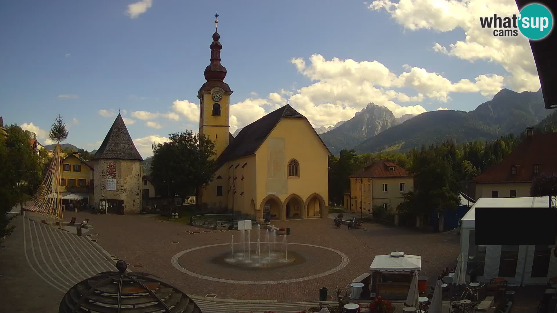 Tarvisio – Piazza Unità / Parrocchia SS.Pietro e Paolo Apostoli
