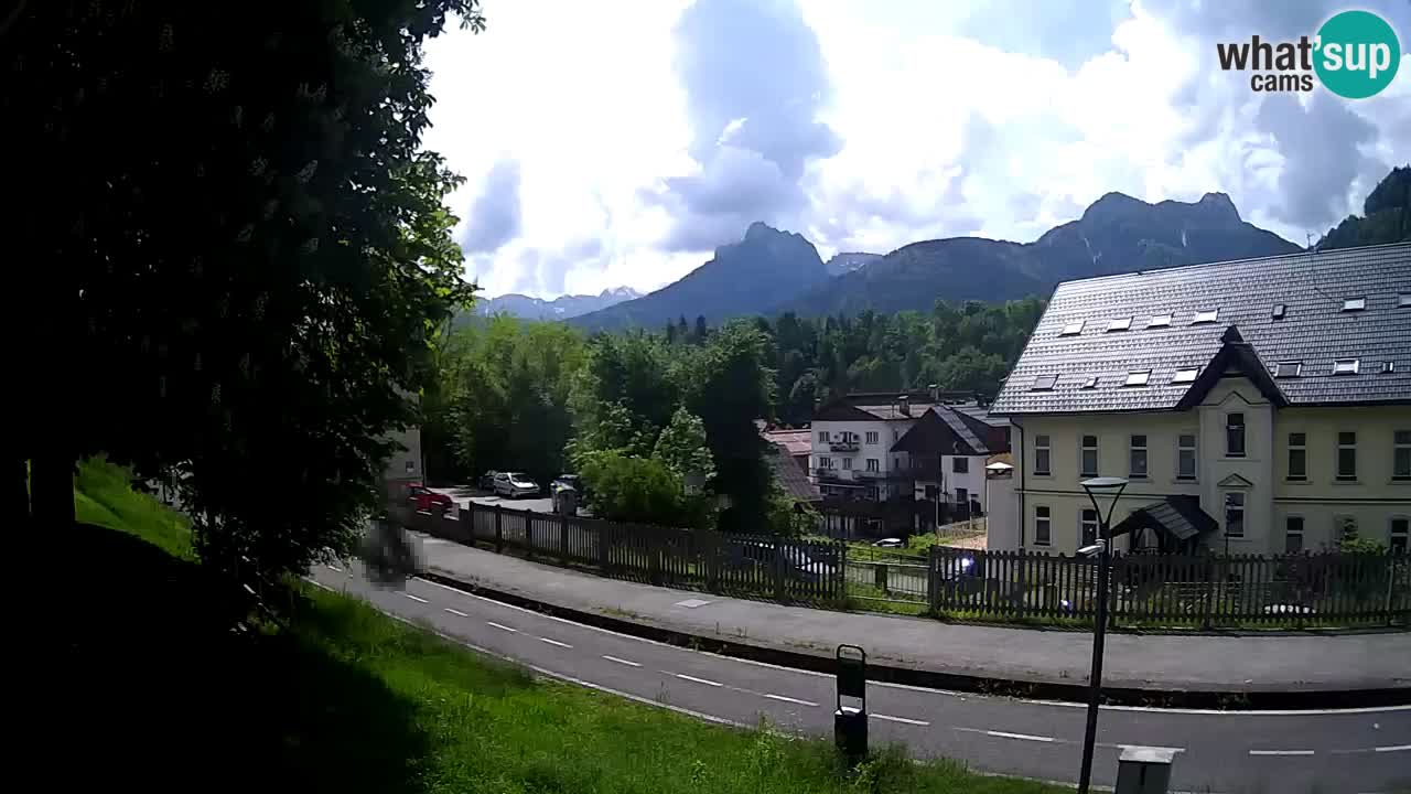 Tarvisio webcam – Bicycle lane and Mangart mountain