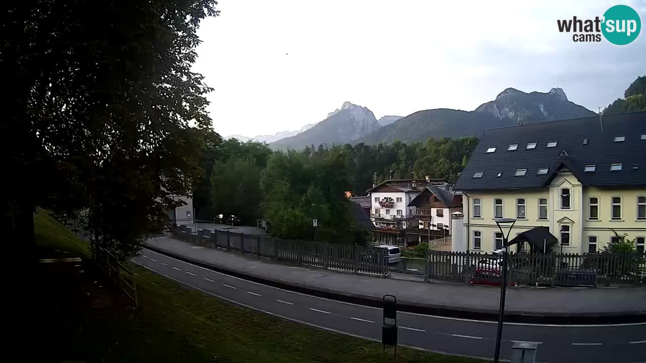 Tarvisio Live webcam – pista ciclabile e il gruppo del Mangart