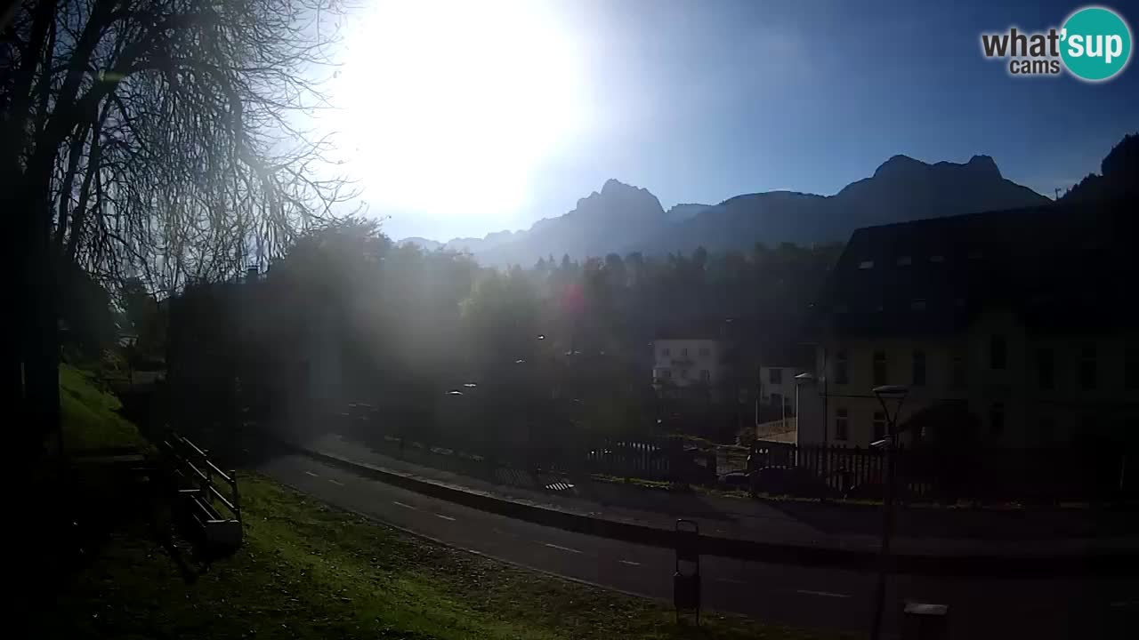 Tarvisio webcam – Bicycle lane and Mangart mountain