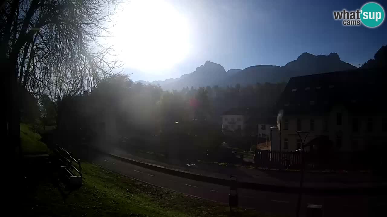 Tarvisio webcam – Bicycle lane and Mangart mountain