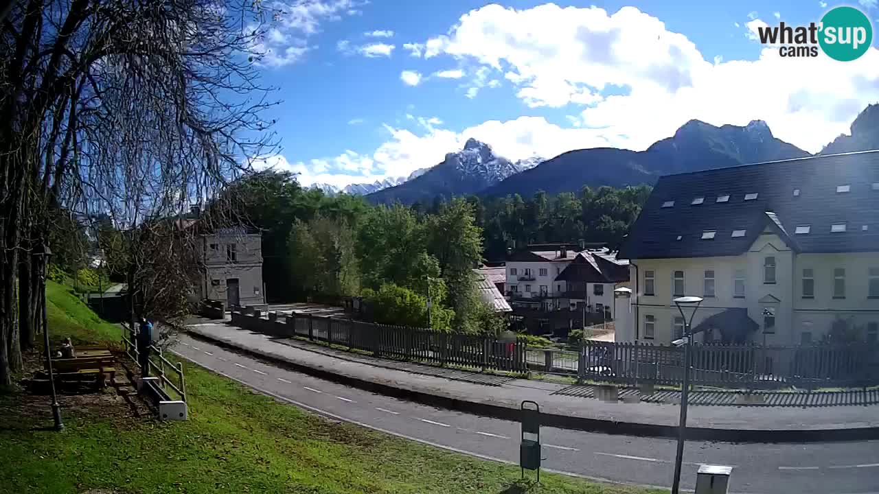 Tarvisio Live webcam – pista ciclabile e il gruppo del Mangart