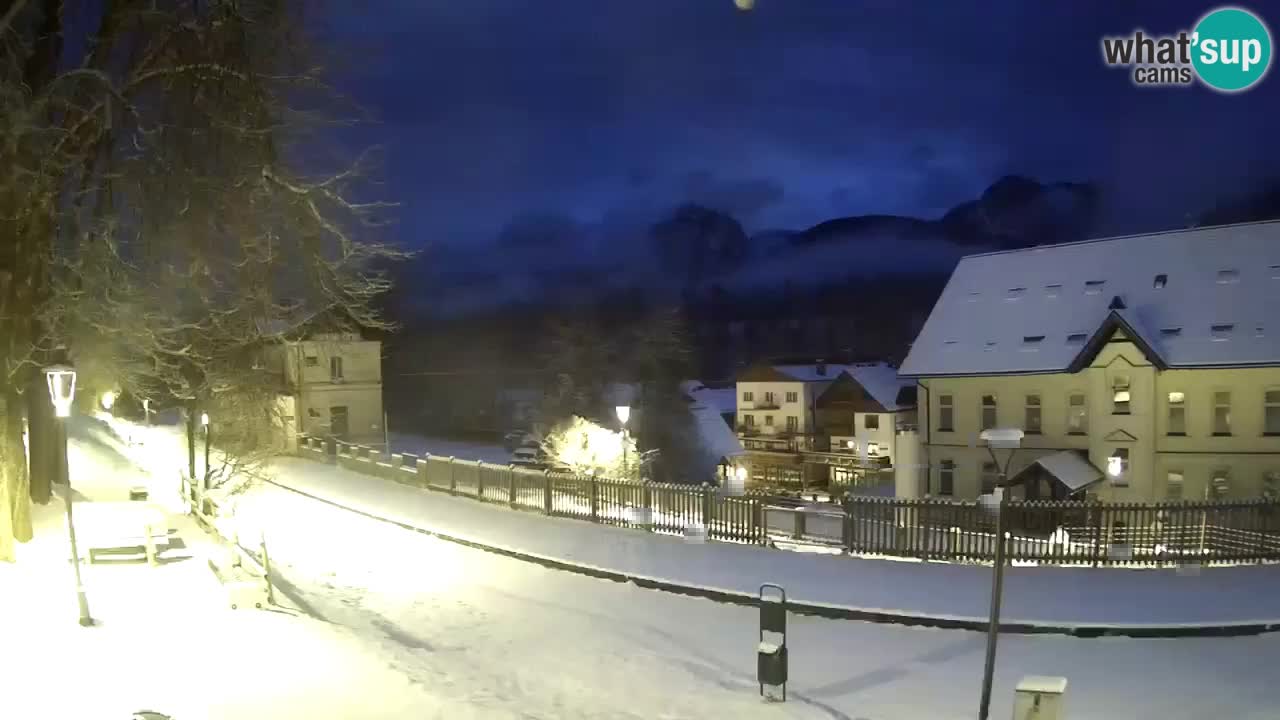 Tarvisio Live webcam – pista ciclabile e il gruppo del Mangart