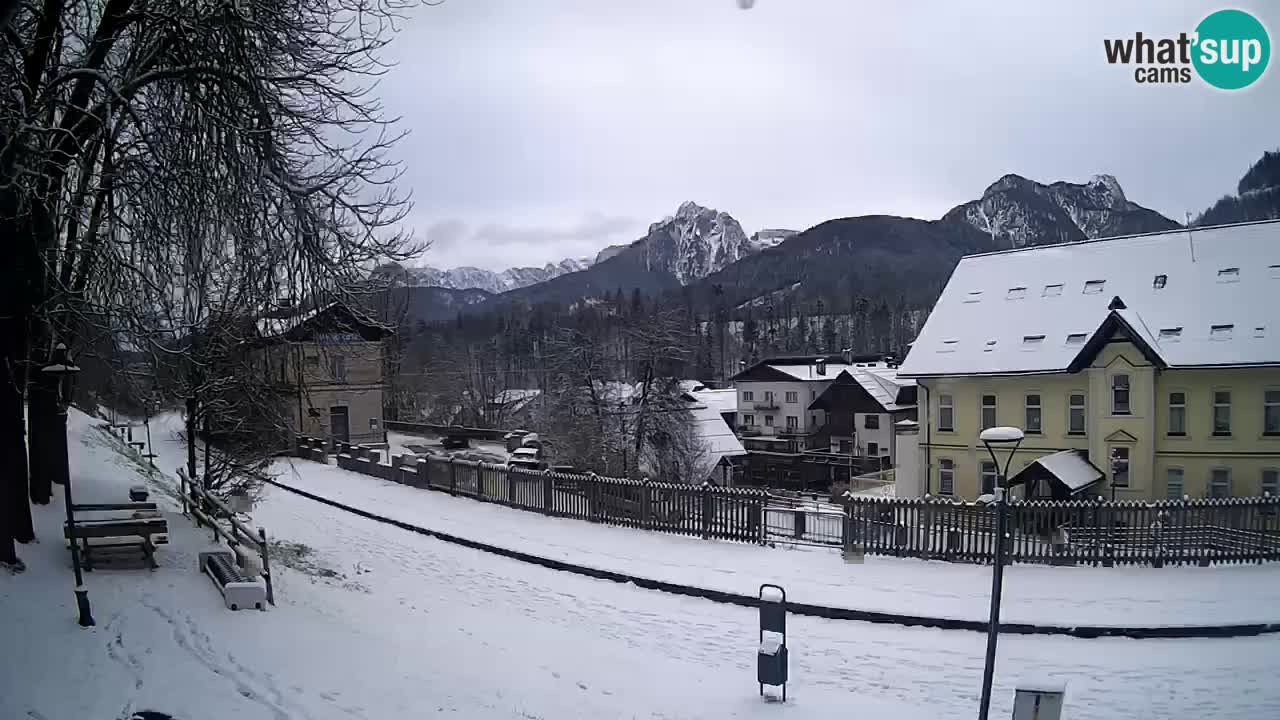 Tarvisio Live webcam – pista ciclabile e il gruppo del Mangart