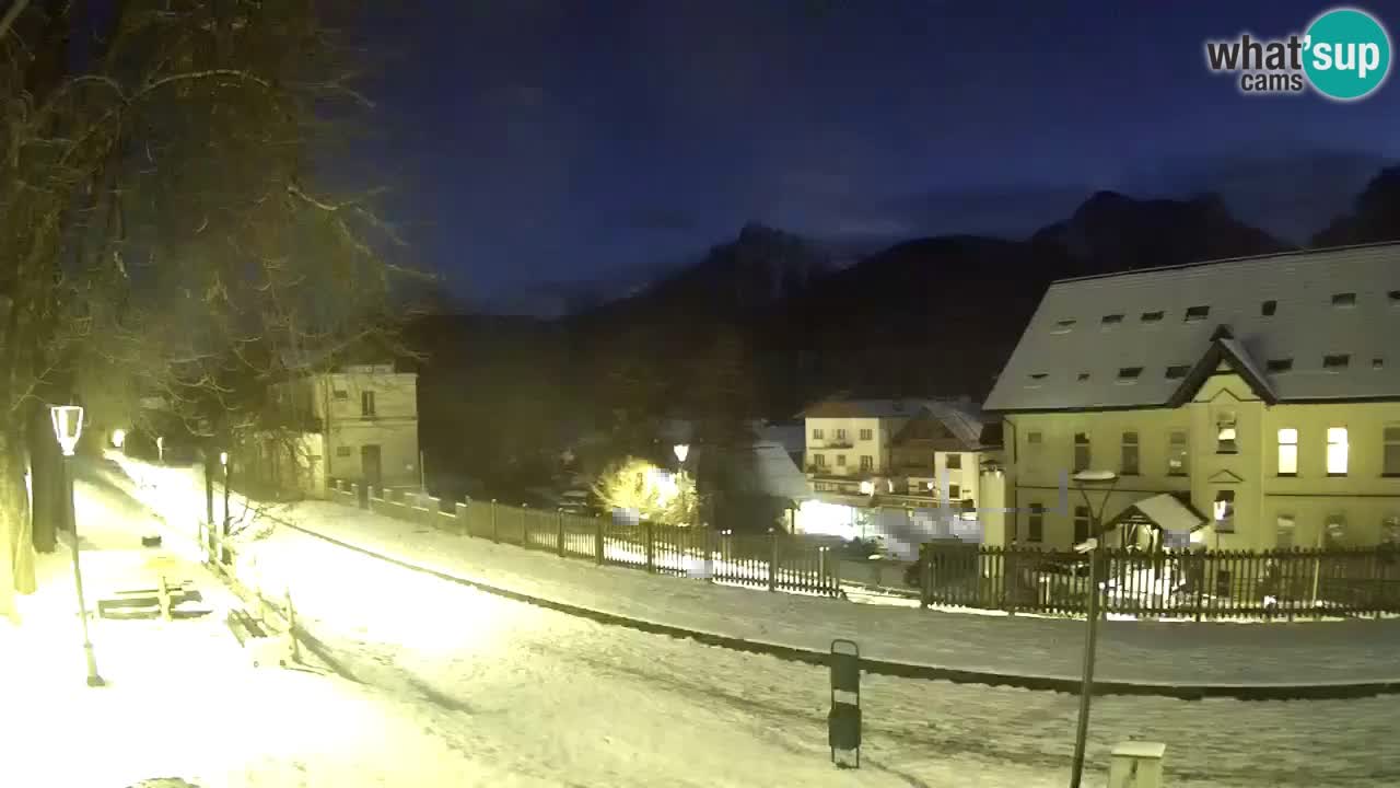 Tarvisio Live webcam – pista ciclabile e il gruppo del Mangart