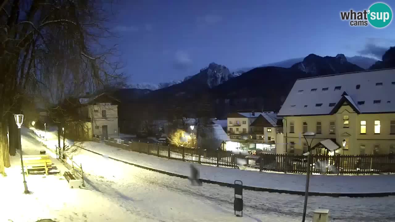 Tarvisio Live webcam – pista ciclabile e il gruppo del Mangart