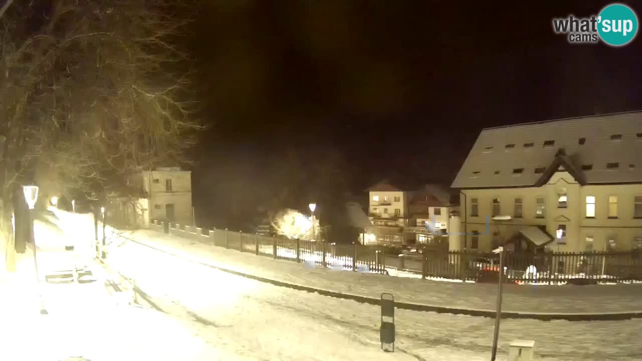 Tarvisio Live webcam – pista ciclabile e il gruppo del Mangart