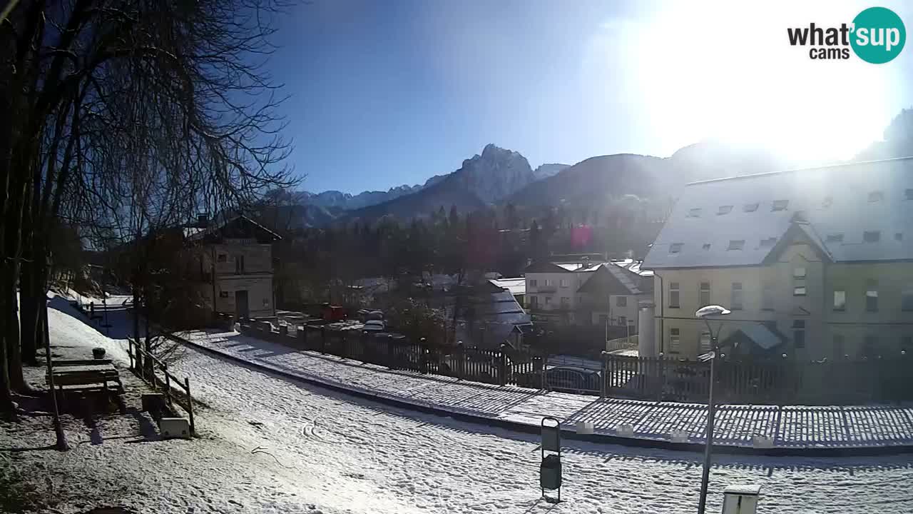 Tarvisio Live webcam – pista ciclabile e il gruppo del Mangart