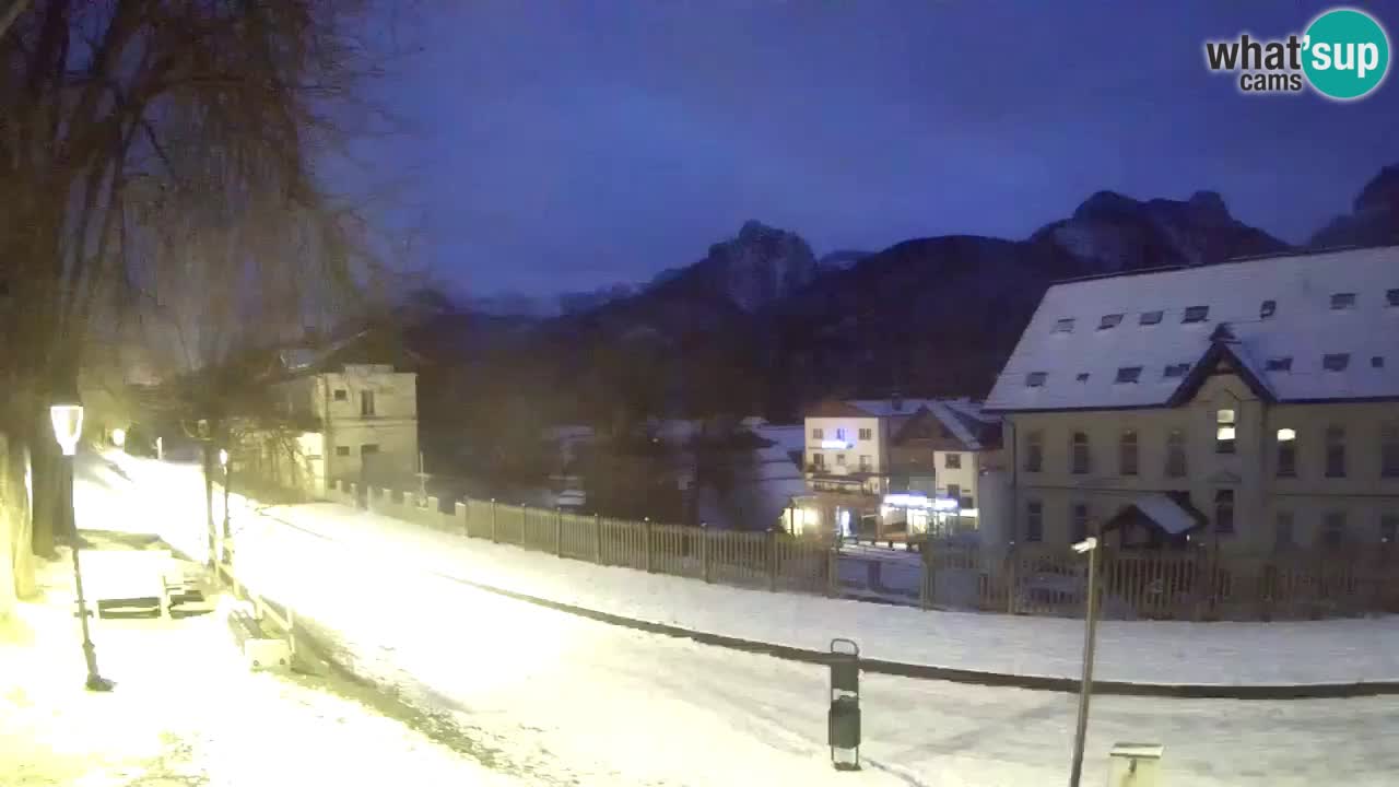 Tarvisio Live webcam – pista ciclabile e il gruppo del Mangart