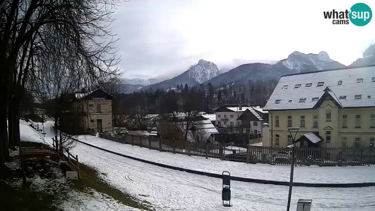 Tarvisio Live webcam – pista ciclabile e il gruppo del Mangart