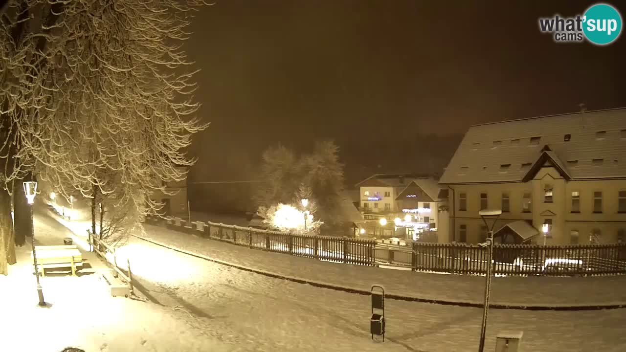 Tarvisio webcam – Bicycle lane and Mangart mountain