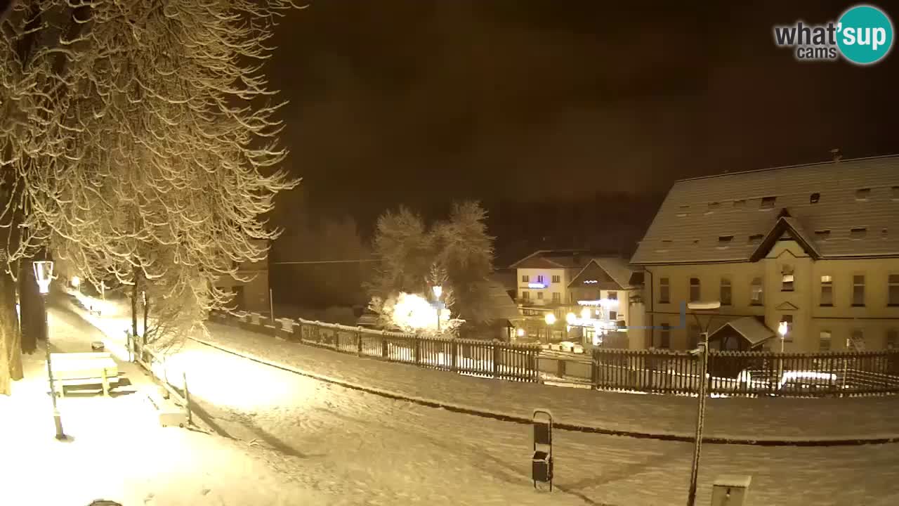 Tarvisio webcam – Bicycle lane and Mangart mountain