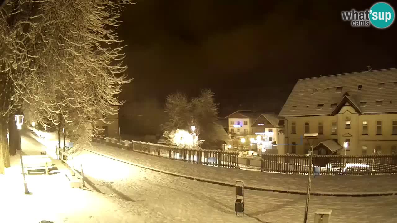 Tarvisio Live webcam – pista ciclabile e il gruppo del Mangart