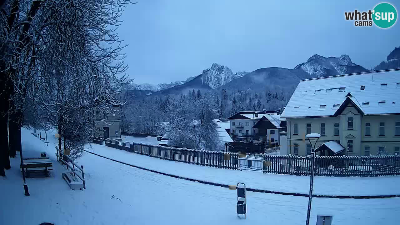 Tarvisio webcam – Bicycle lane and Mangart mountain