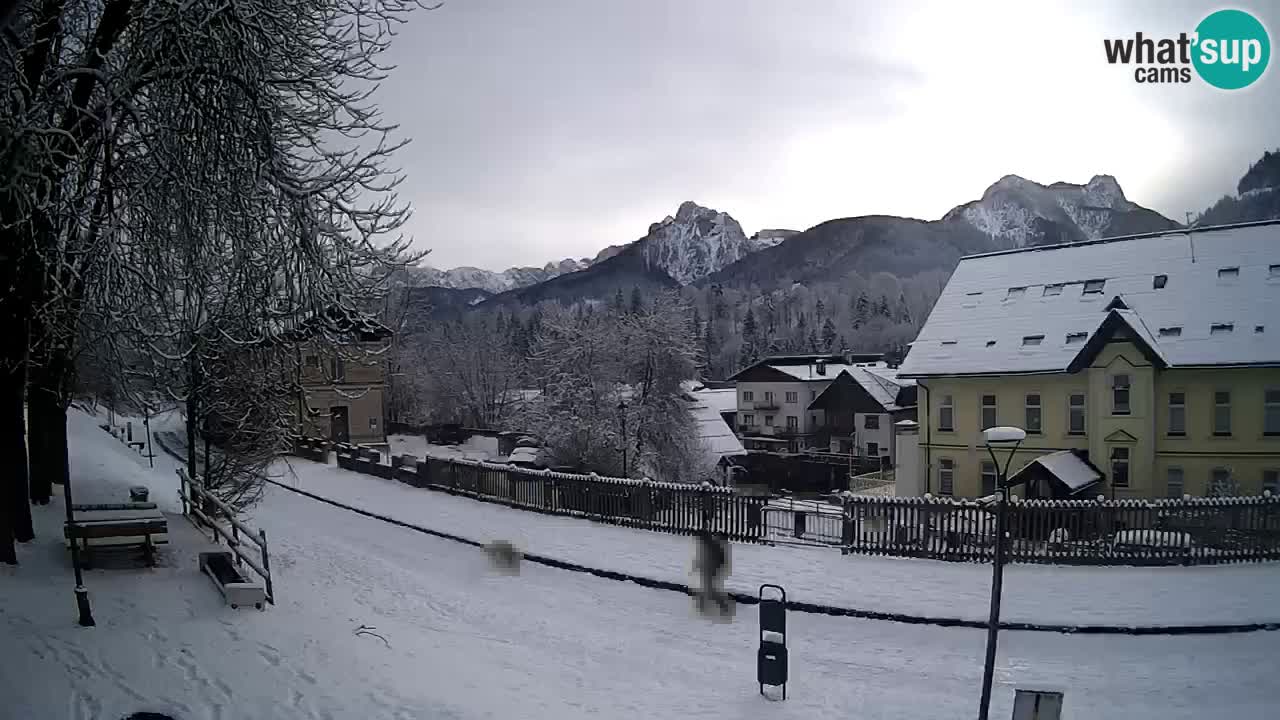 Tarvisio Live webcam – pista ciclabile e il gruppo del Mangart