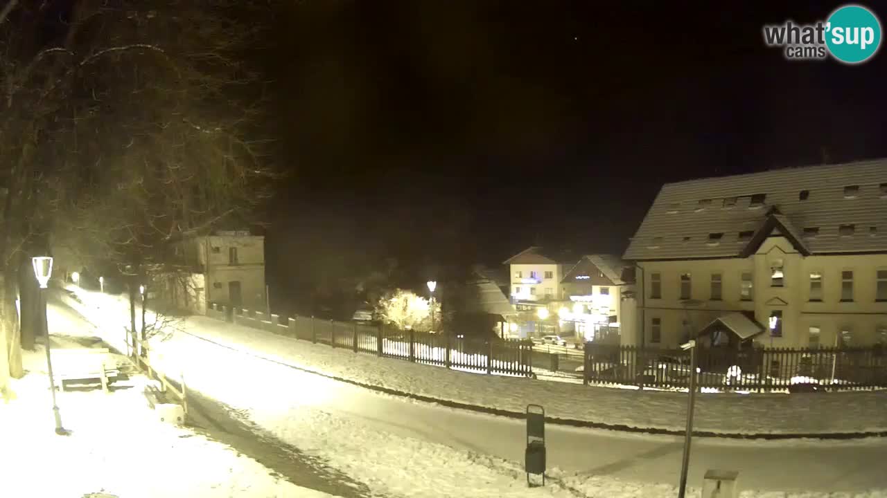 Tarvisio webcam – Bicycle lane and Mangart mountain