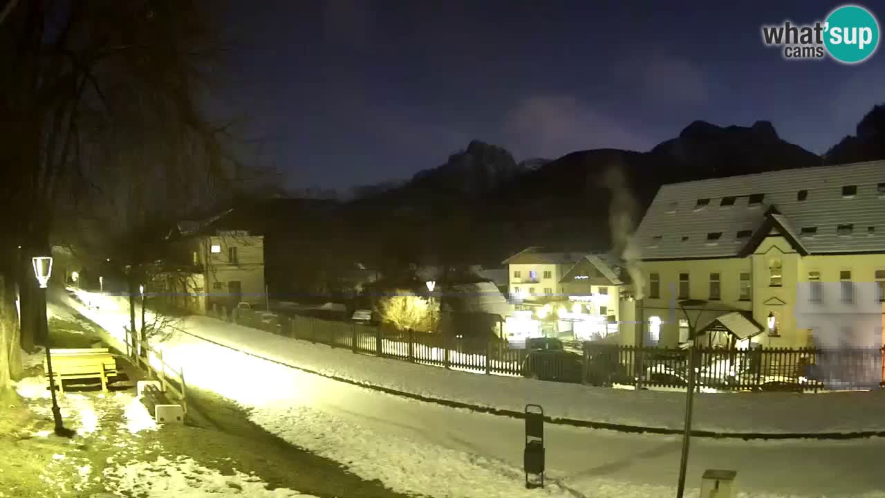 Tarvisio webcam – Bicycle lane and Mangart mountain