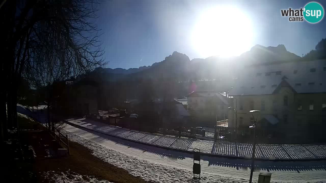 Tarvisio webcam – Bicycle lane and Mangart mountain