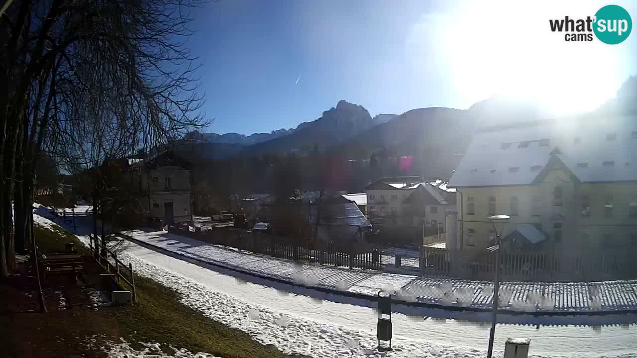 Tarvisio Live webcam – pista ciclabile e il gruppo del Mangart