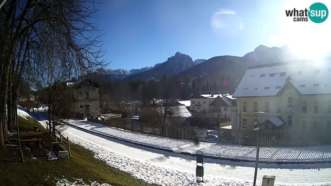 Tarvisio Live webcam – pista ciclabile e il gruppo del Mangart