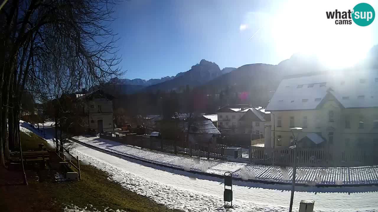 Tarvisio webcam – Bicycle lane and Mangart mountain