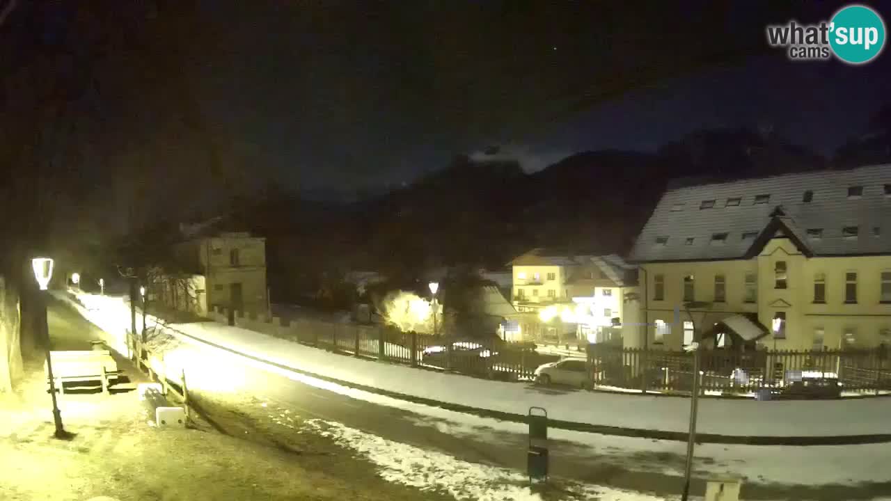 Tarvisio webcam – Bicycle lane and Mangart mountain